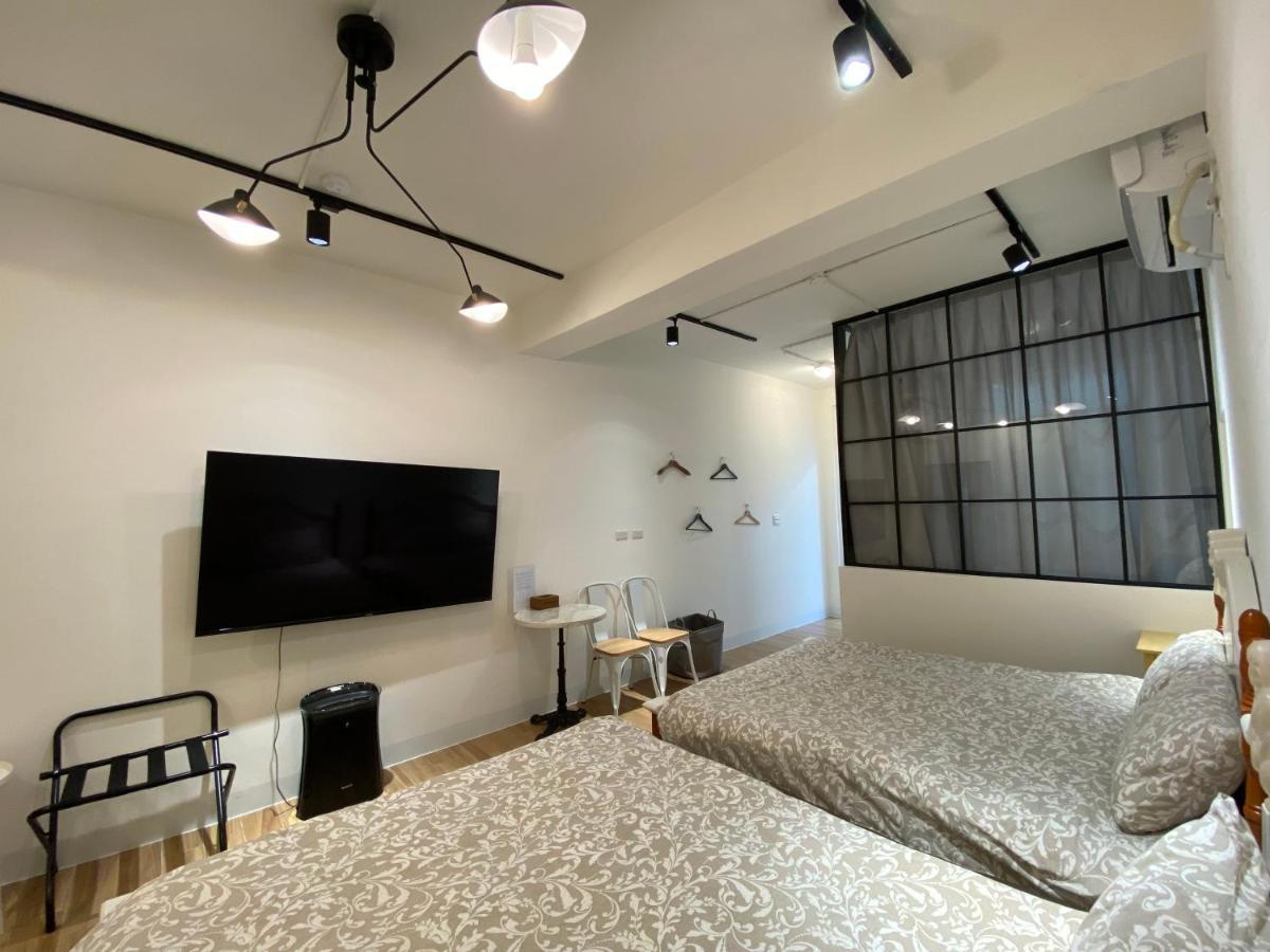 好室連連house Lien Lien Apartment Tainan Bagian luar foto